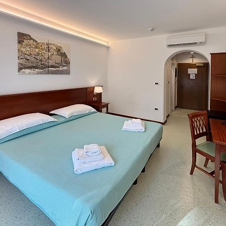 Hotel Villa Adriana Monterosso al Mare Kültér fotó