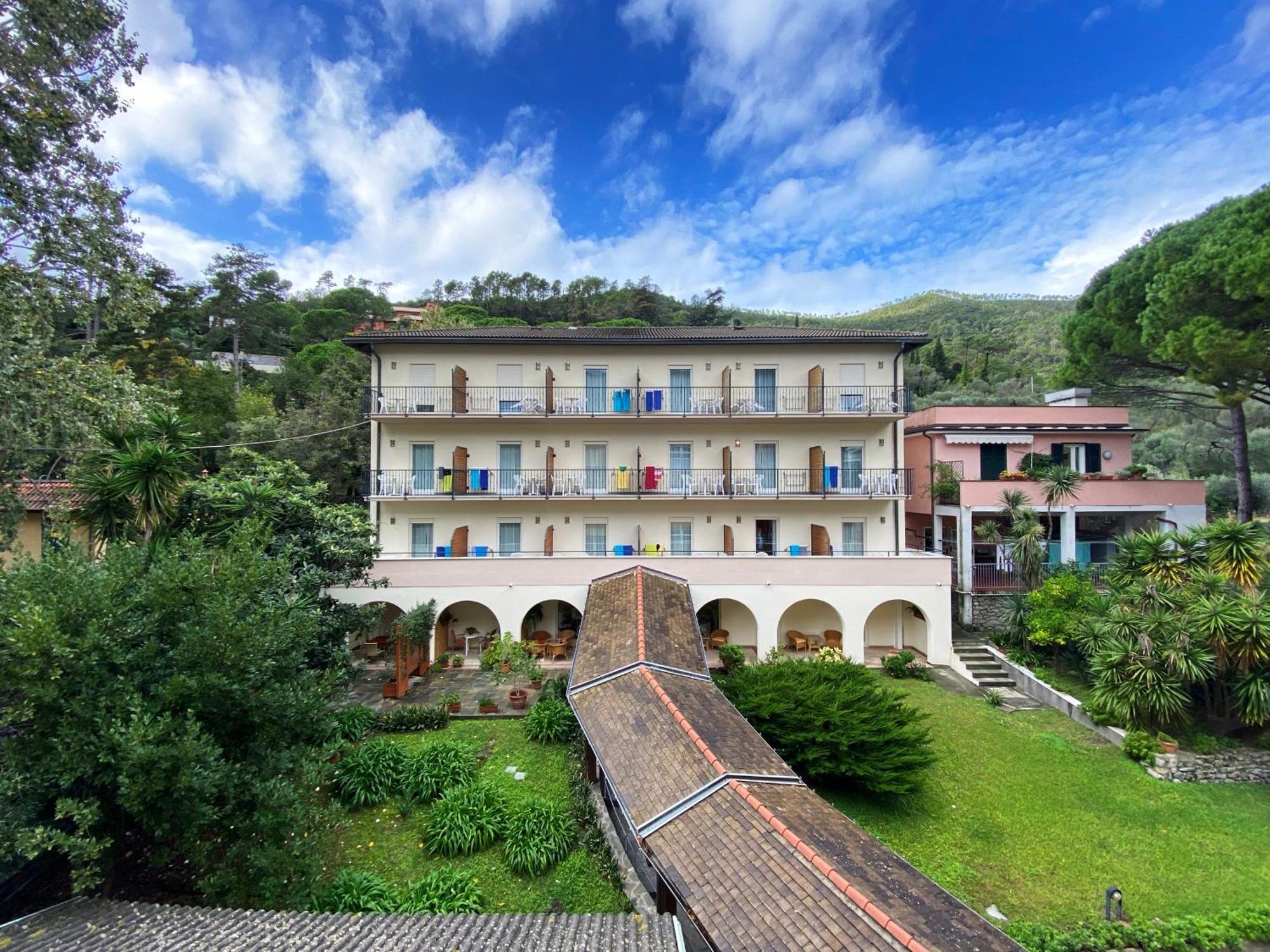 Hotel Villa Adriana Monterosso al Mare Kültér fotó